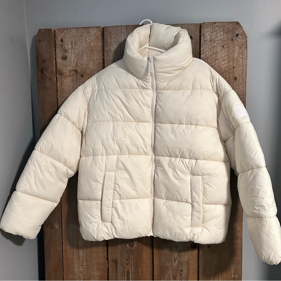 Noize Jackets & Blazers - Noize Puffer Jacket from the Jilly Box by Jillian Harris - Size M